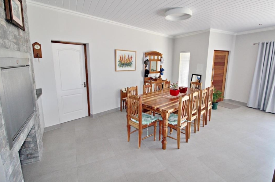 3 Bedroom Property for Sale in Reebok Western Cape